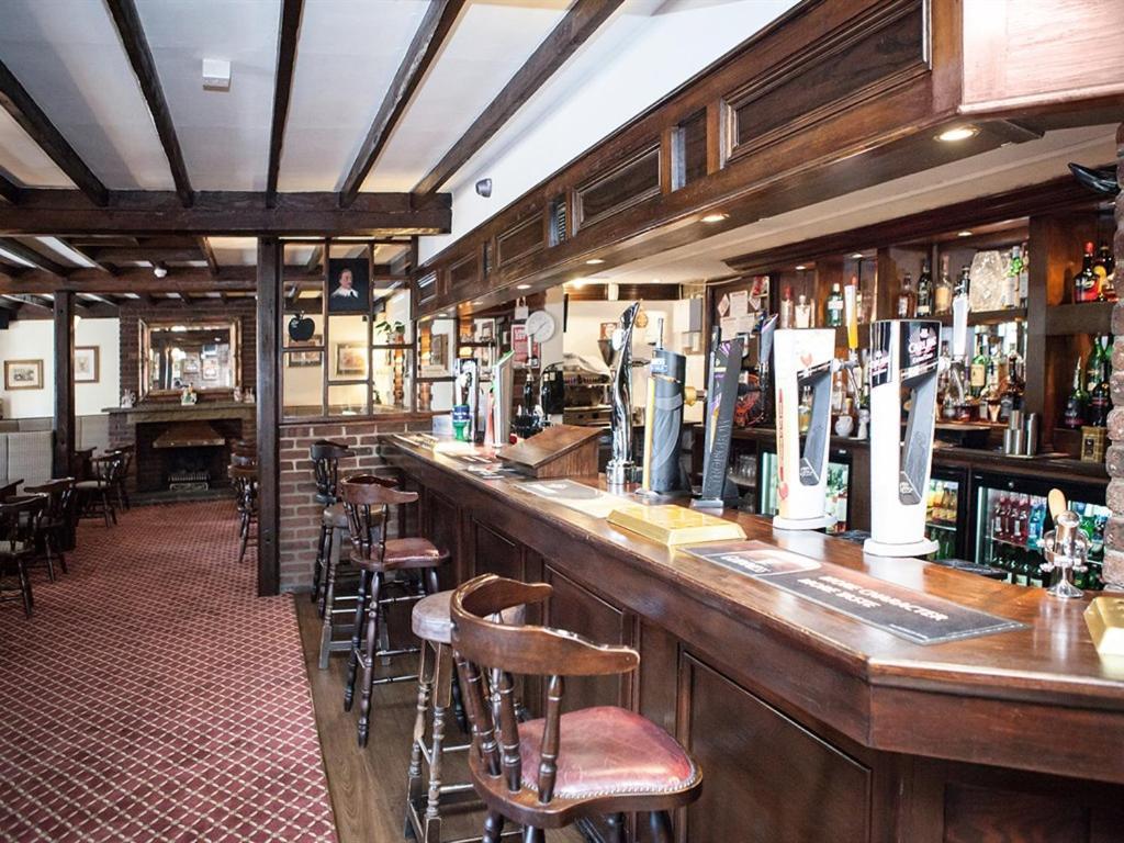 The Crewe Arms Hotel 外观 照片